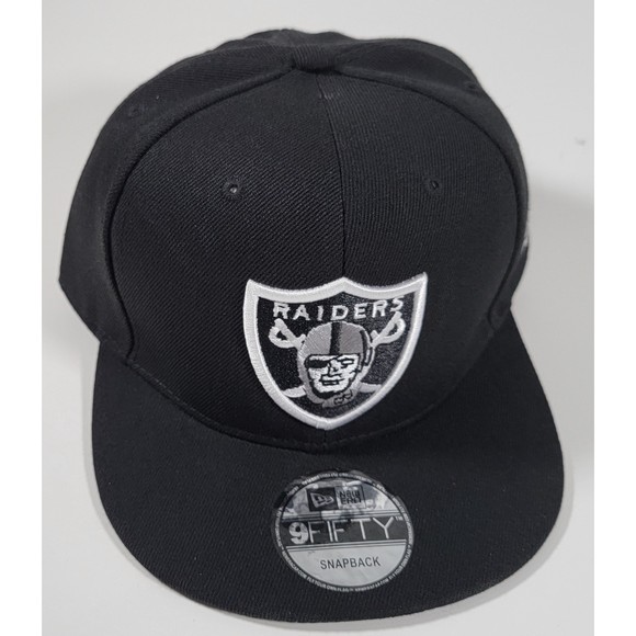 Las Vegas Raiders New Era Adjustable Snapback American Pride Underbrim NFL Cap - Picture 4 of 8